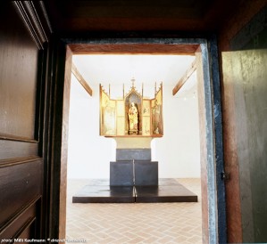 --------------------------------------------------------------------------------
Project Description
--------------------------------------------------------------------------------
The concept of the exhibition design places the main emphasis on the restored historic chambers and selected exhibits by using almost invisible installations, trying not to overcrowd the rooms...